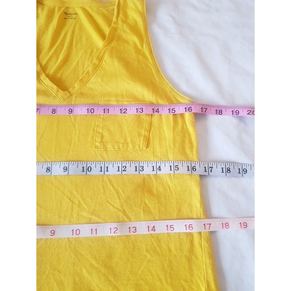 Madewell Womens Blouse Top Size Small Sleeveless V Neckline Yellow Pocket Knit - Picture 9 of 9